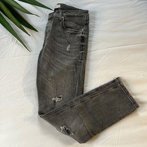 Zara Men’s Distressed Jeans